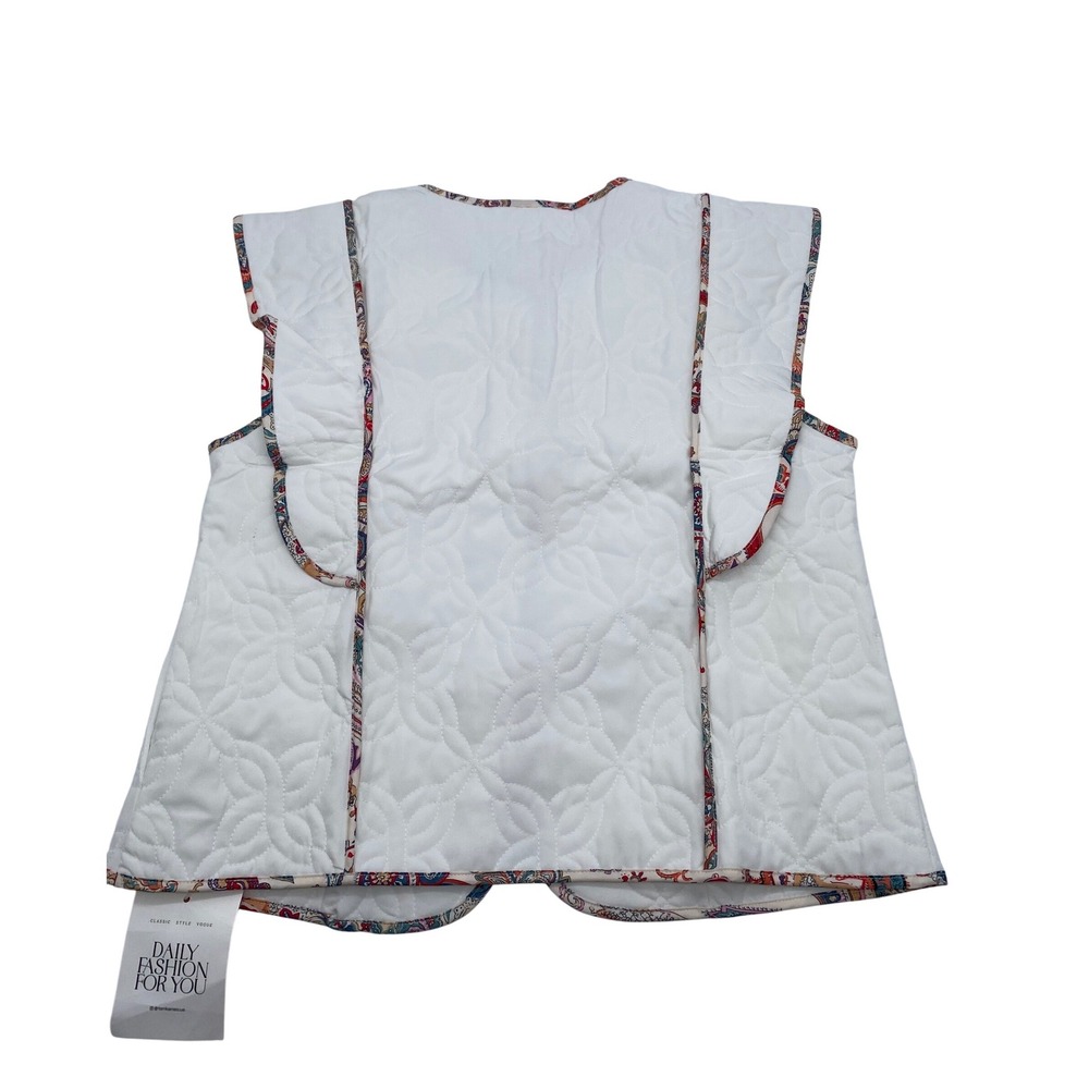 Tankaneo Womens Quilted Toggle Vest White Paisley Trim Ruffle Cap Sleeve‎ Medium - Picture 2 of 14